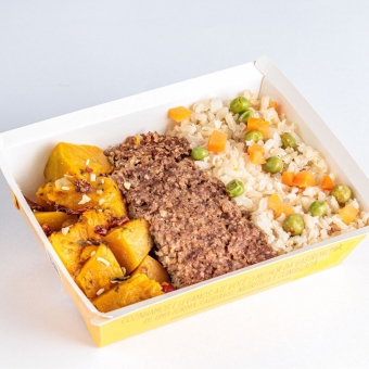 SCOTT | QUIBE ASSADO / ARROZ Á GREGA / ABÓBORA