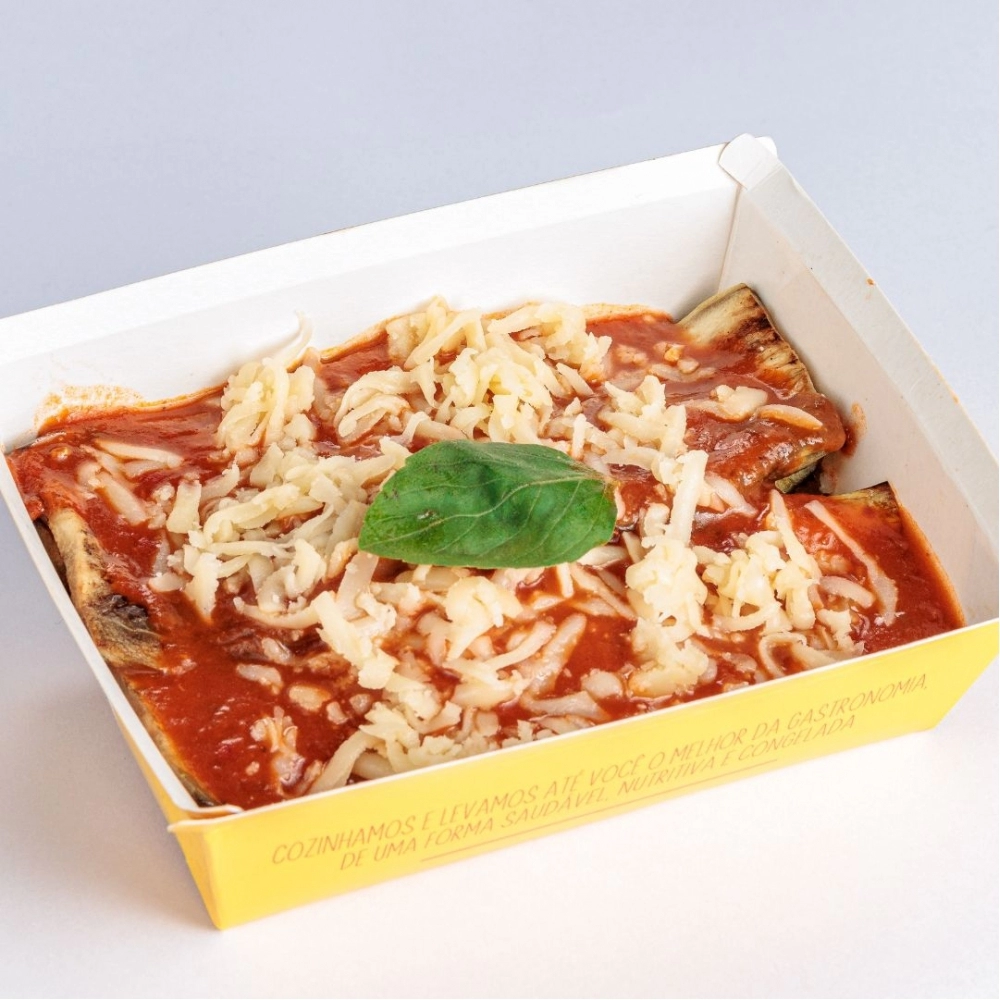 LASANHA DE BERINJELA AO SUGO