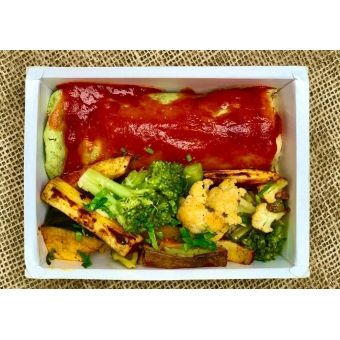 SOFTY | PANQUECA DE ESPINAFRE COM FRANGO / MIX DE LEGUMES ASSADO